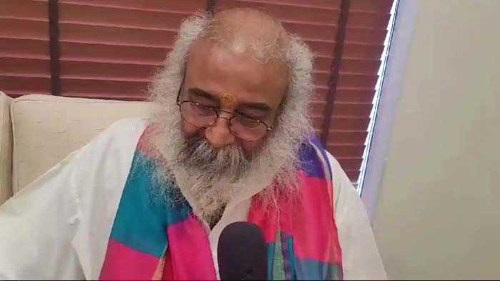 राहुल गांधी को करनी चाहिए प्रधानमंत्री की तारीफ : आचार्य प्रमोद कृष्णम